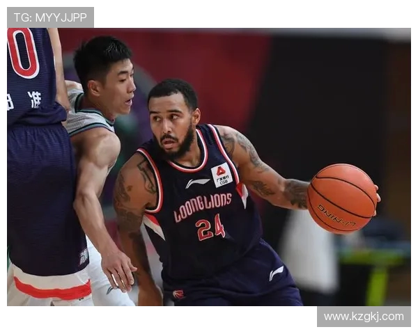 广州篮球队的节奏探秘：从战术布局到球员配合的全面分析